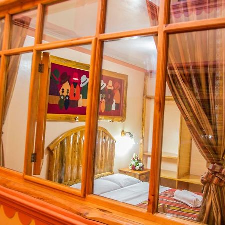 Hotel Santafe Inn オタバロ エクステリア 写真