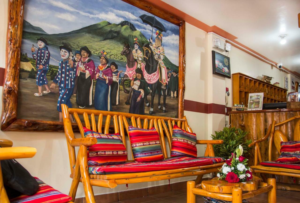 Hotel Santafe Inn オタバロ エクステリア 写真