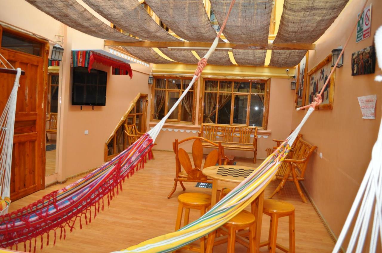 Hotel Santafe Inn オタバロ エクステリア 写真