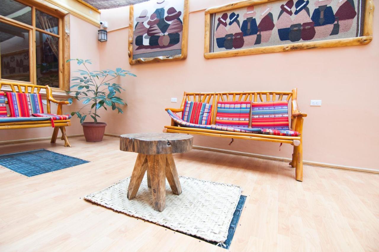 Hotel Santafe Inn オタバロ エクステリア 写真