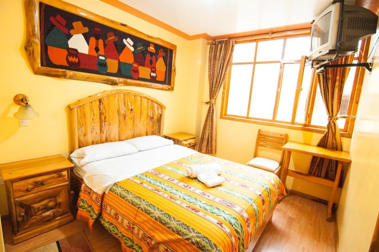 Hotel Santafe Inn オタバロ エクステリア 写真