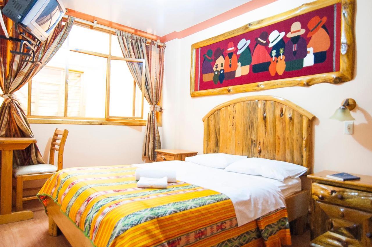 Hotel Santafe Inn オタバロ エクステリア 写真